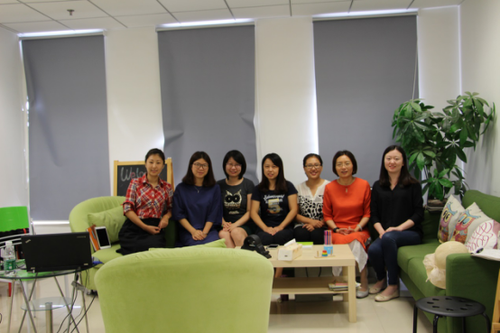 《大学生心理健康》课程研讨会合影 《大学生心理健康》课程研讨会合影